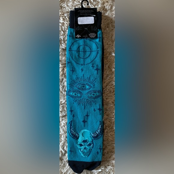 The Exorcist Believer Crew Socks 2 pack New Size 6.5 - 12 - Picture 3 of 4